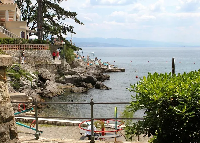Appartement By The Sea - 7830 Opatija