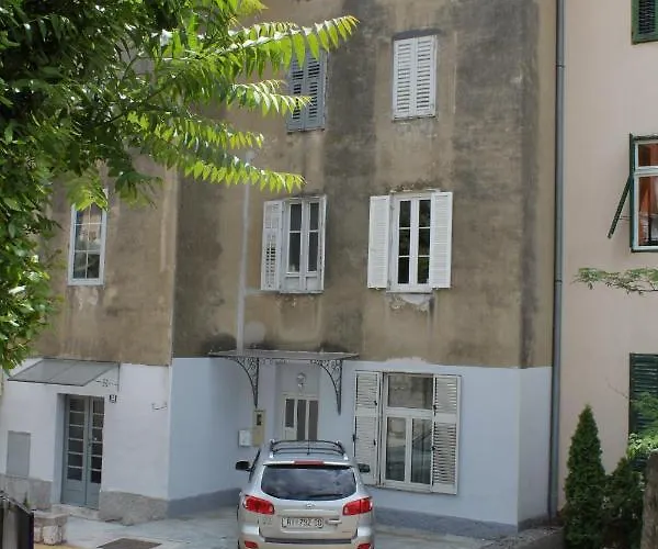 By The Sea - 7830 オパティヤ